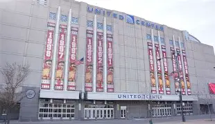 开运体育入口-芝加哥公牛内部会议纪要流出：加时末段回应争议，欧冠使命明确，临场指挥获称赞(为什么欧冠都在4点)